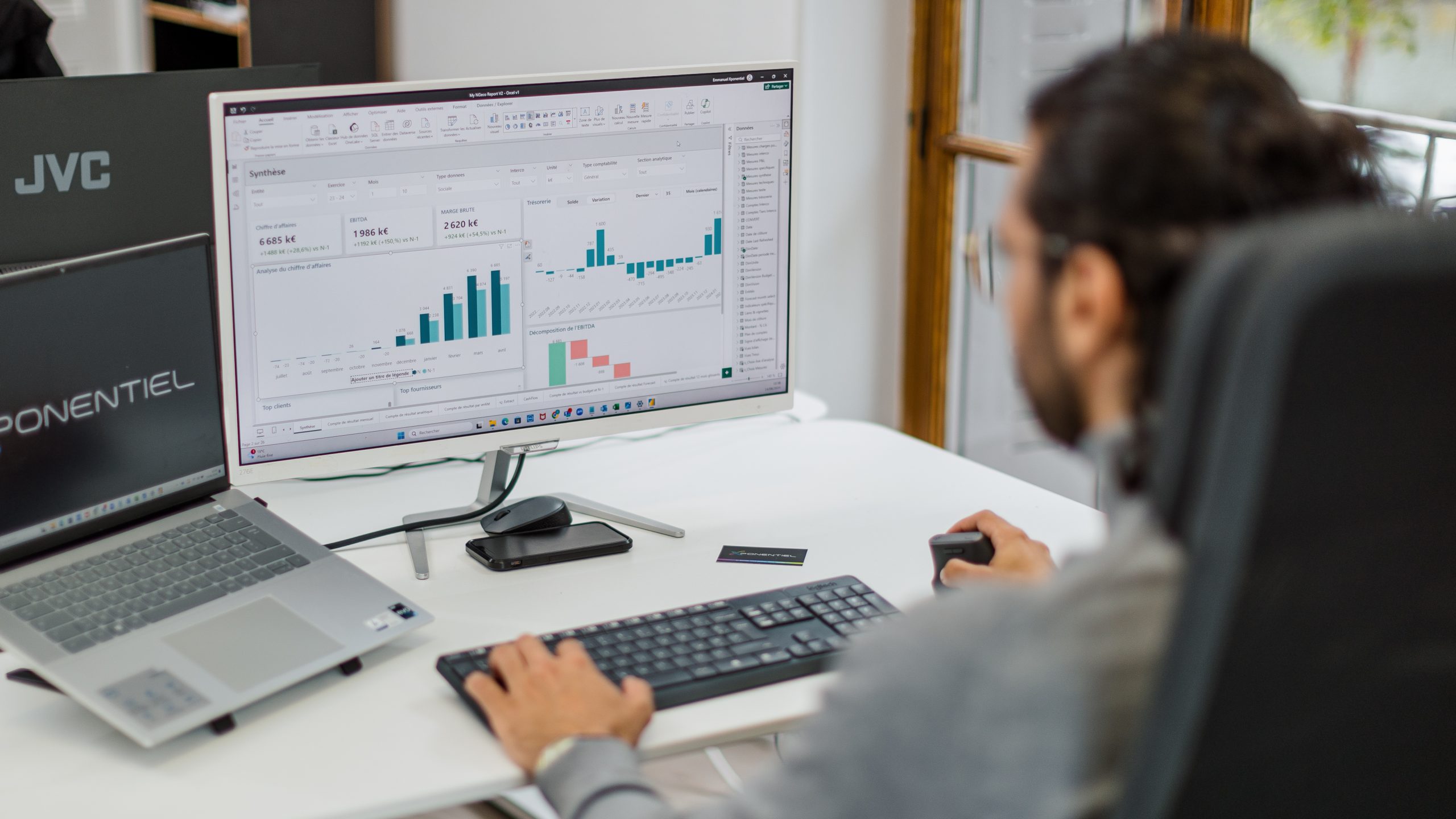 Formation Xponentiel – bureau tout équipé